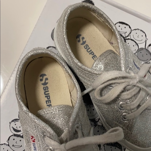 Superga silver Classic tennis shoes 8 / 24 - Picture 2 of 6